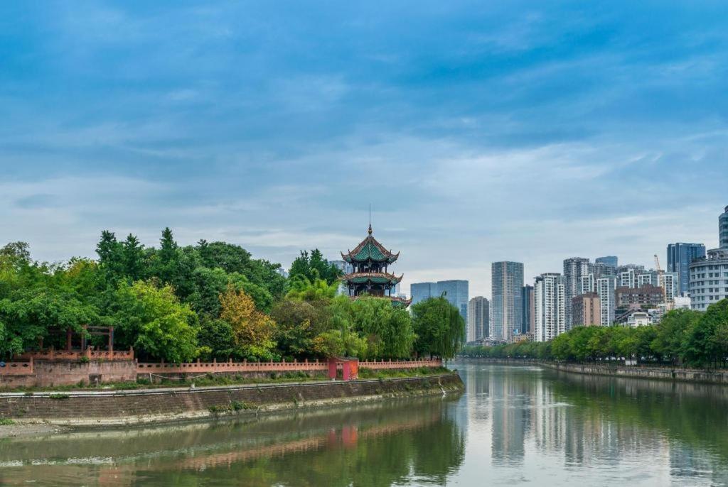 Wanda Reign Chengdu Hotel Kültér fotó
