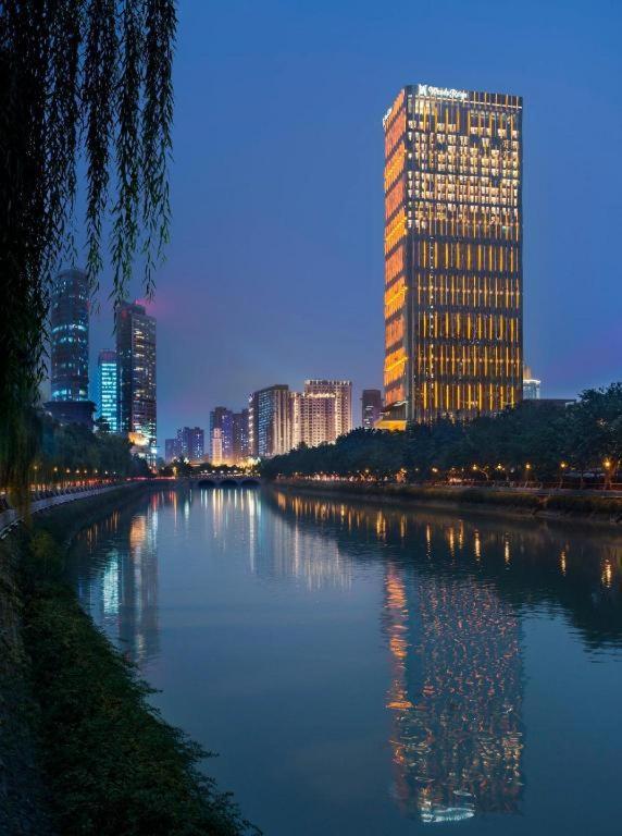 Wanda Reign Chengdu Hotel Kültér fotó