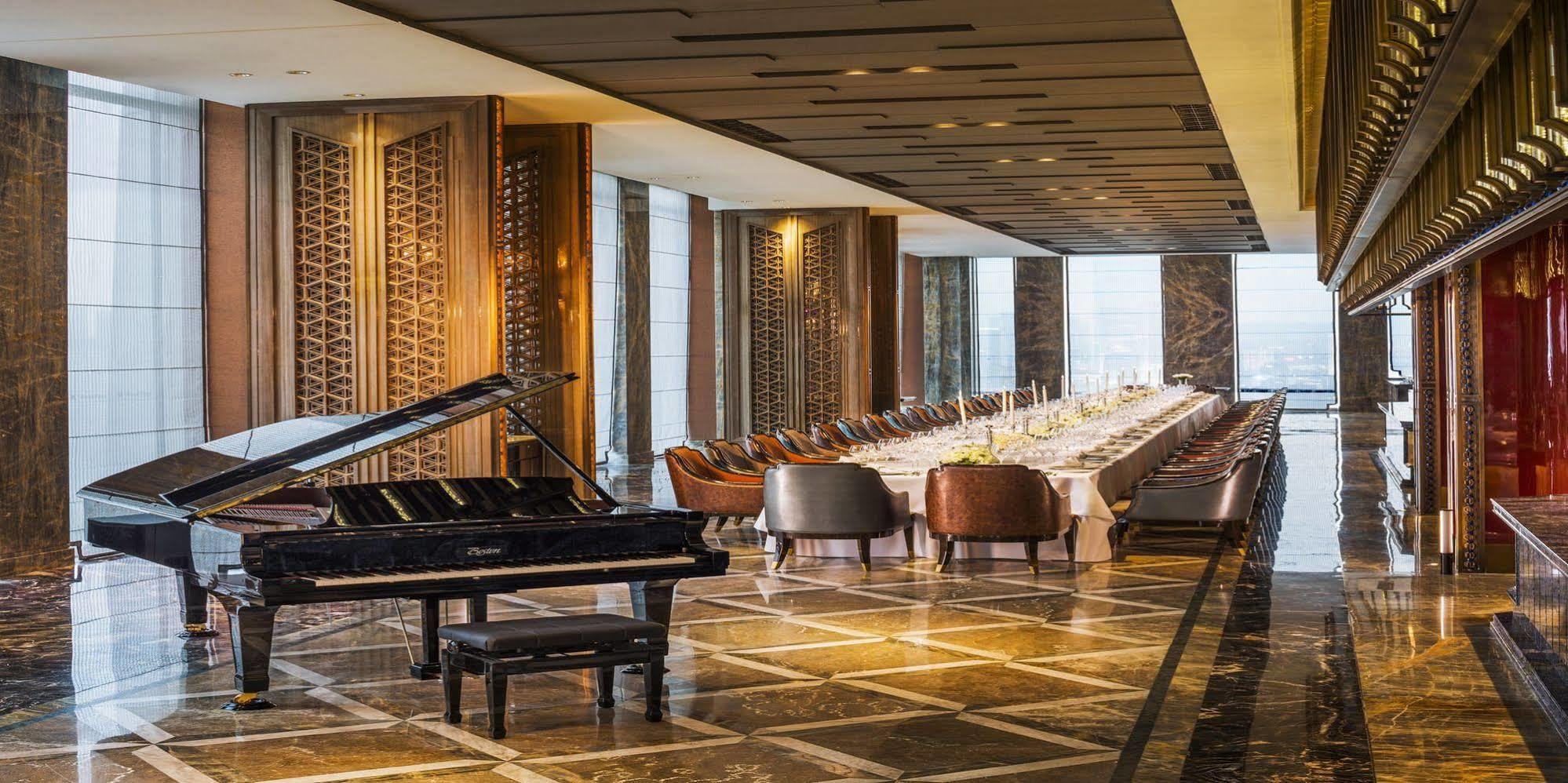 Wanda Reign Chengdu Hotel Kültér fotó